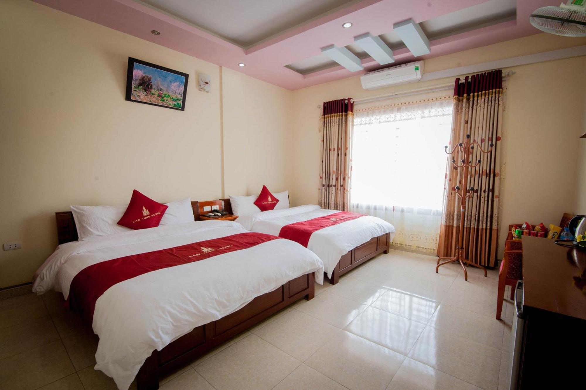 Lam Tung Hotel Dong Van - By Bay Luxury Exteriér fotografie